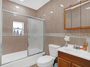 10529 NW 37th Ave, Miami FL 33147