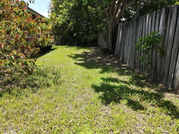 11011 SW 162nd Ter, Miami FL 33157