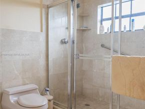 4655 SW 89th Ave, Miami FL 33165