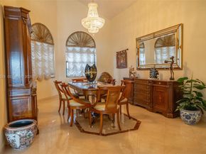 4655 SW 89th Ave, Miami FL 33165