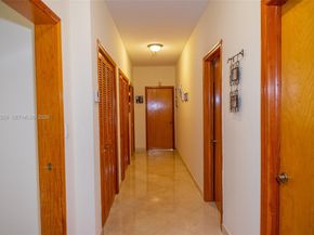 4655 SW 89th Ave, Miami FL 33165