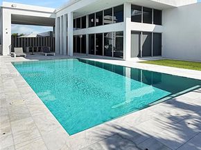 16582 S Botaniko Dr S, Weston FL 33326