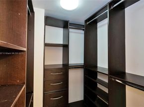 480 NE 30th St L106, Miami FL 33137