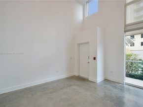480 NE 30th St L106, Miami FL 33137