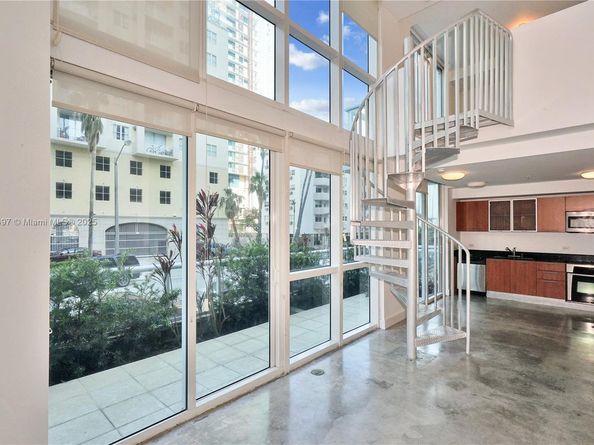 480 NE 30th St L106, Miami FL 33137