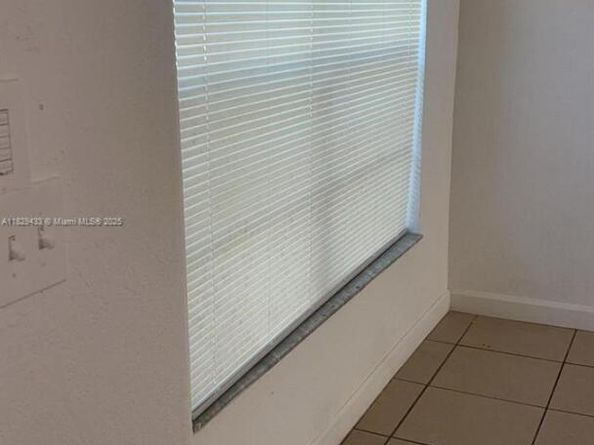 4820 NW 9th Dr 4820, Plantation FL 33317