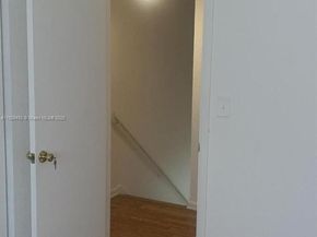4820 NW 9th Dr 4820, Plantation FL 33317