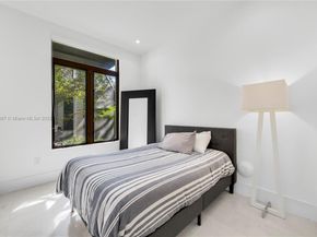 1621 S Bayshore Dr, Miami FL 33133