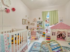 13174 NW 9th Ct, Pembroke Pines FL 33028