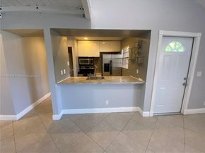 2031 SW 81st Way, Davie FL 33324