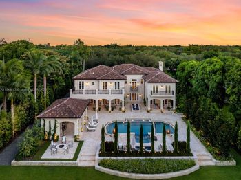 5001 Pine Dr