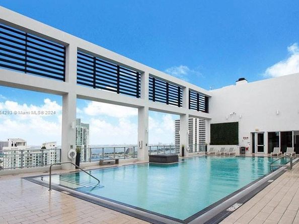 Undisclosed Address #A11684293, Miami FL 33131