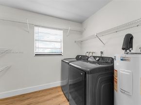1052 NW 127th Path, Miami FL 33182