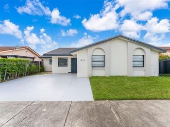 1052 NW 127th Path