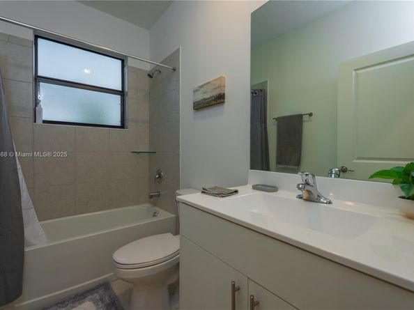 23341 SW 132nd Pl, Miami FL 33032