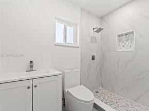 7971 NW 3rd Pl, Margate FL 33063