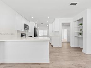 7971 NW 3rd Pl, Margate FL 33063