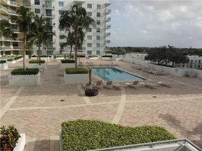140 S Dixie Hwy 411, Hollywood FL 33020