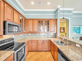3465 NE 2nd St, Homestead FL 33033