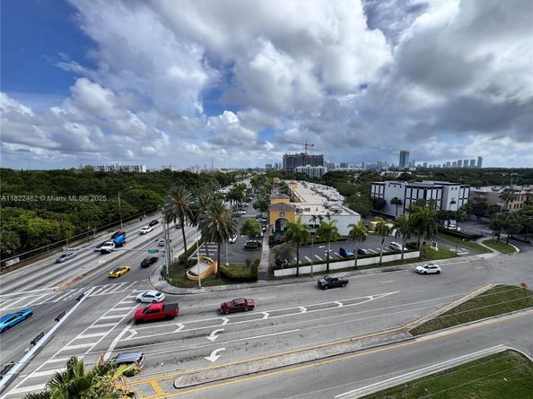 13499 Biscayne Blvd 703, North Miami FL 33181