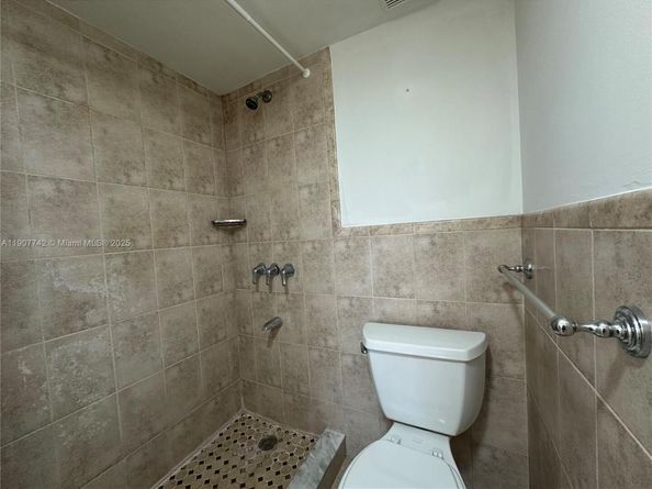 1130 11th St 4J, Miami Beach FL 33139