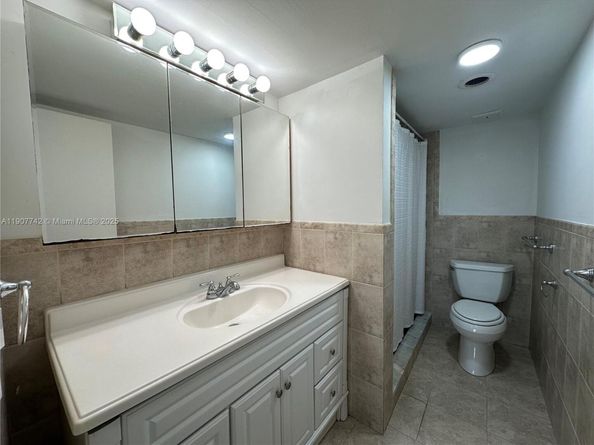 1130 11th St 4J, Miami Beach FL 33139