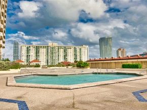 19355 Turnberry Way 17C, Aventura FL 33180