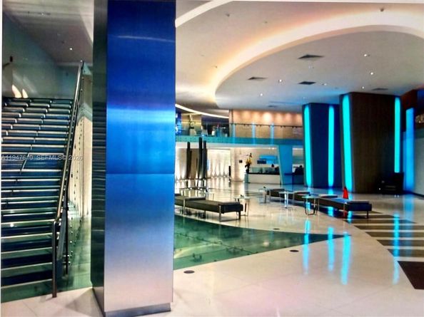 92 SW 3rd St 4709, Miami FL 33130