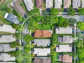 4361 Mahogany Ridge Dr, Weston FL 33331