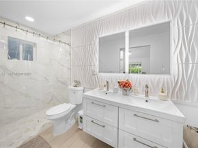 4361 Mahogany Ridge Dr, Weston FL 33331