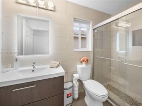 4361 Mahogany Ridge Dr, Weston FL 33331