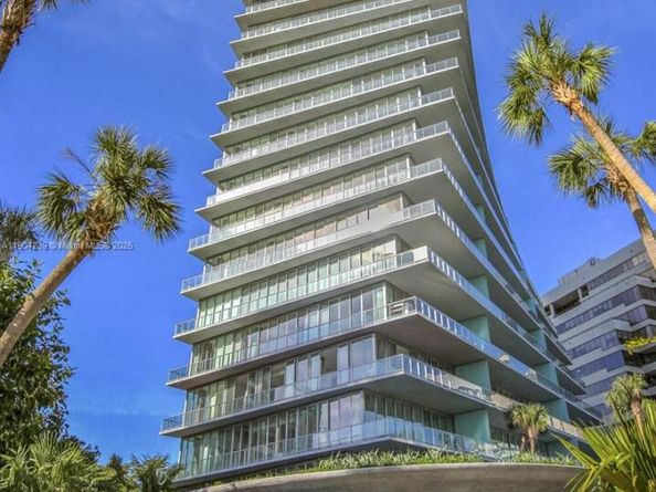 2675 S Bayshore Dr 1601S, Miami FL 33133