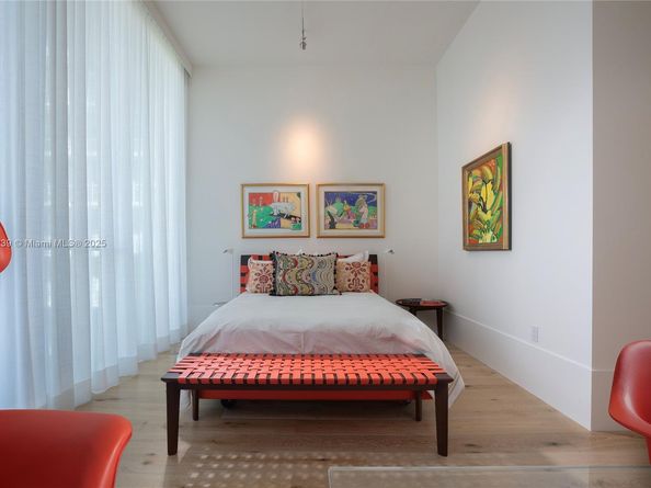 2675 S Bayshore Dr 1601S, Miami FL 33133