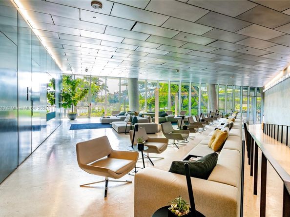 2675 S Bayshore Dr 1601S, Miami FL 33133