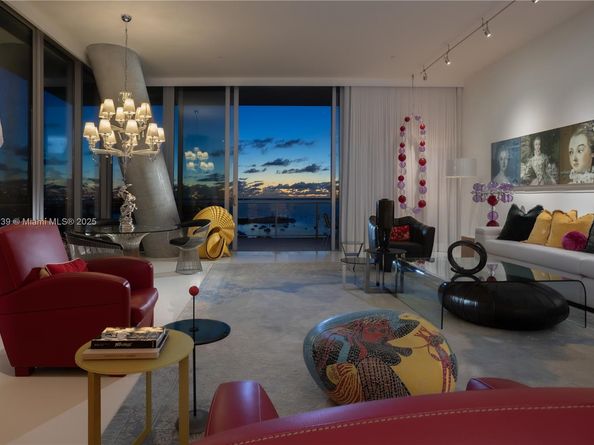 2675 S Bayshore Dr 1601S, Miami FL 33133