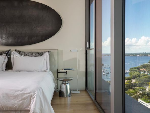 2675 S Bayshore Dr 1601S, Miami FL 33133