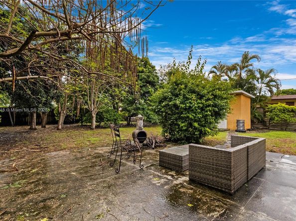 404 NE 24th Ave, Pompano Beach FL 33062