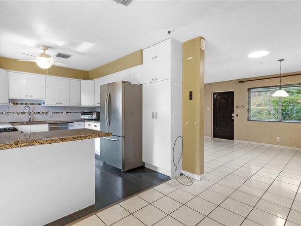 404 NE 24th Ave, Pompano Beach FL 33062