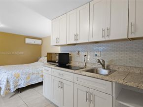 404 NE 24th Ave, Pompano Beach FL 33062