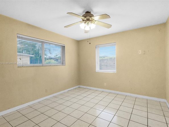 404 NE 24th Ave, Pompano Beach FL 33062