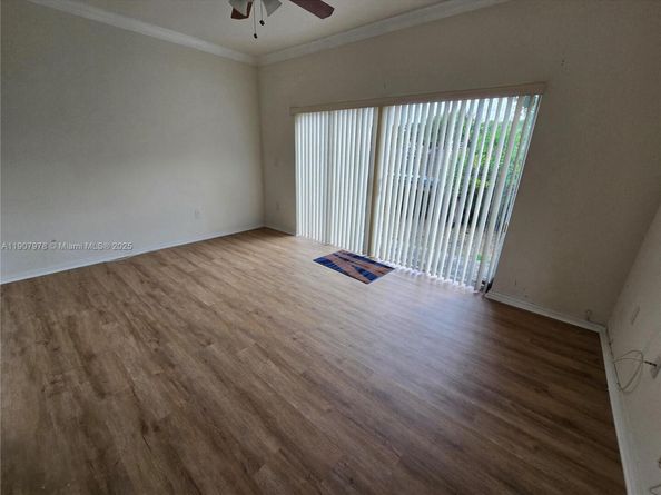 18201 SW 109th Pl, Miami FL 33157