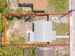 1660 W 26th St, Riviera Beach FL 33404