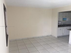 10745 SW 3rd St 8, Sweetwater FL 33174
