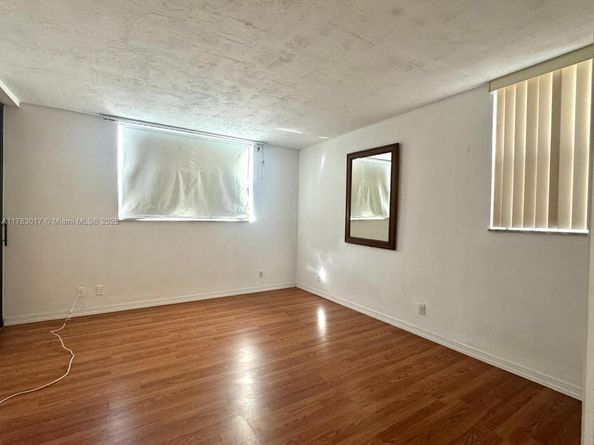 2841 Somerset Dr 117, Lauderdale Lakes FL 33311