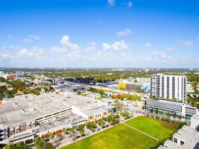 121 NE 34th St 2616, Miami FL 33137