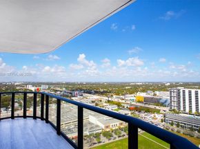 121 NE 34th St 2616, Miami FL 33137