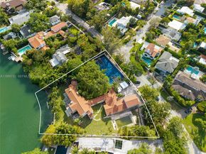5005 Lakeview Dr, Miami Beach FL 33140