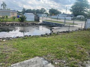 6742 SW 18th Ct, North Lauderdale FL 33068
