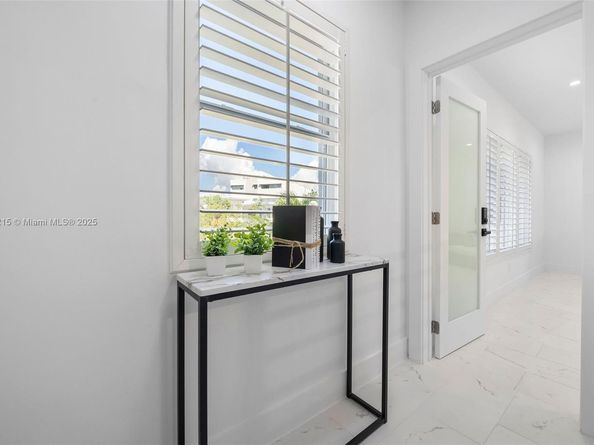 3909 Garden Avenue, Miami Beach FL 33140