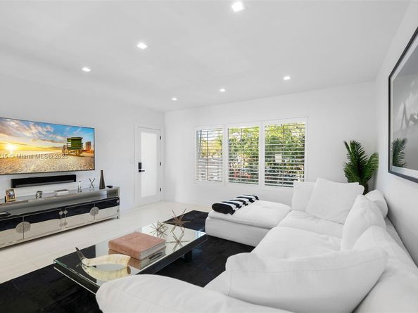3909 Garden Avenue, Miami Beach FL 33140